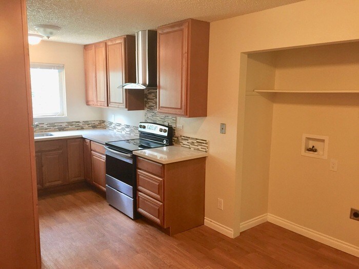 Foto principal - 3328 SW Beaverton Hillsdale Hwy