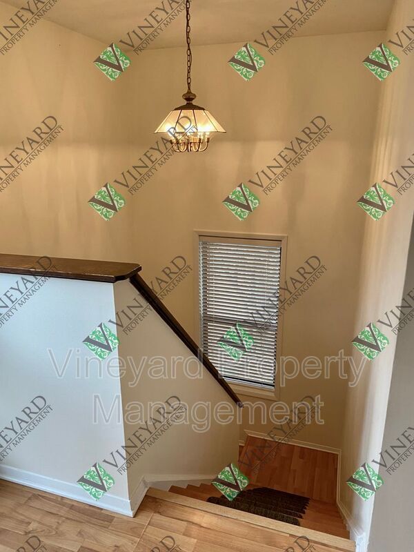 Building Photo - 1605 Cumberland Ct SE