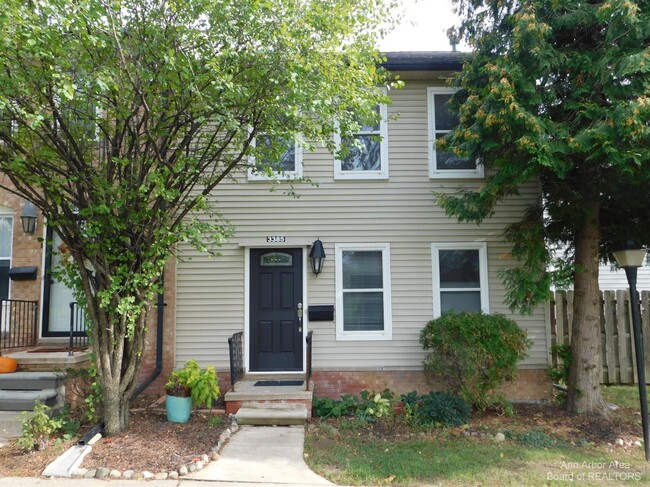 3385 Burbank Dr, Ann Arbor, MI 48105 - Condo for Rent in Ann Arbor, MI ...