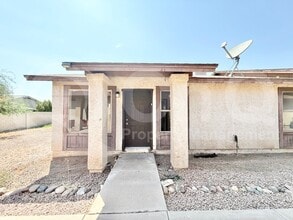 Building Photo - 27 W Inglewood St