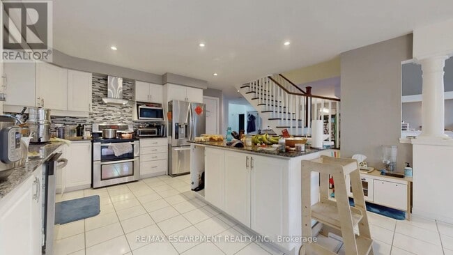 Building Photo - 219 Kitty Murray Ln