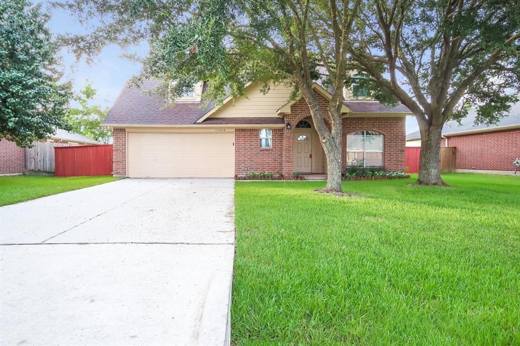 11223 S Country Club Green Dr, Tomball, TX 77375 House for Rent in