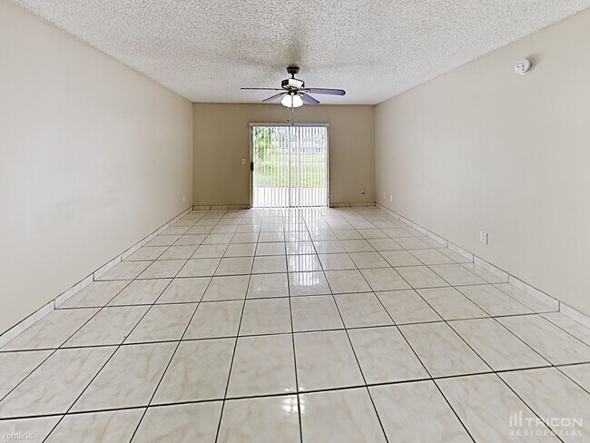 Building Photo - 1421 Brookside Ave