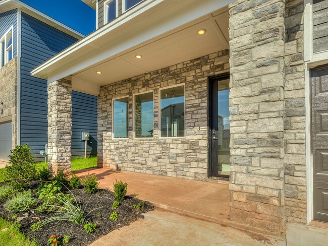 Building Photo - Beautiful New Construction Home in Edmond/...