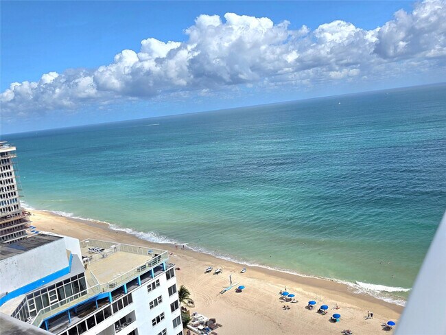 Foto del edificio - 4020 Galt Ocean Dr