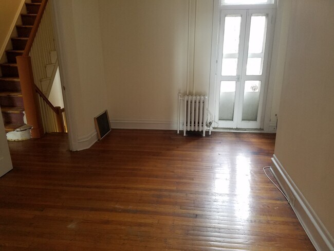 Foto del edificio - 350 S 15th St