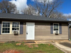 Building Photo - 411 E Central Ave