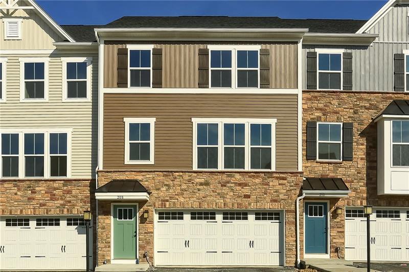 208 Cranesbill Dr, Seven Fields, PA 16046 Condo for Rent in Seven