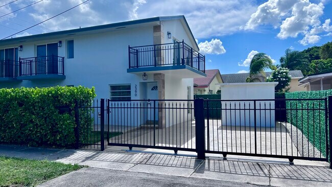 Foto del edificio - 3401 SW 24th St