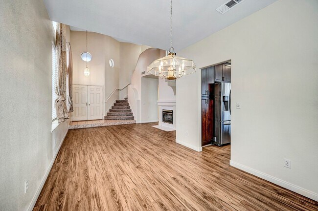 Building Photo - Beautiful Summerlin Hills Two Story 4 Bedr...