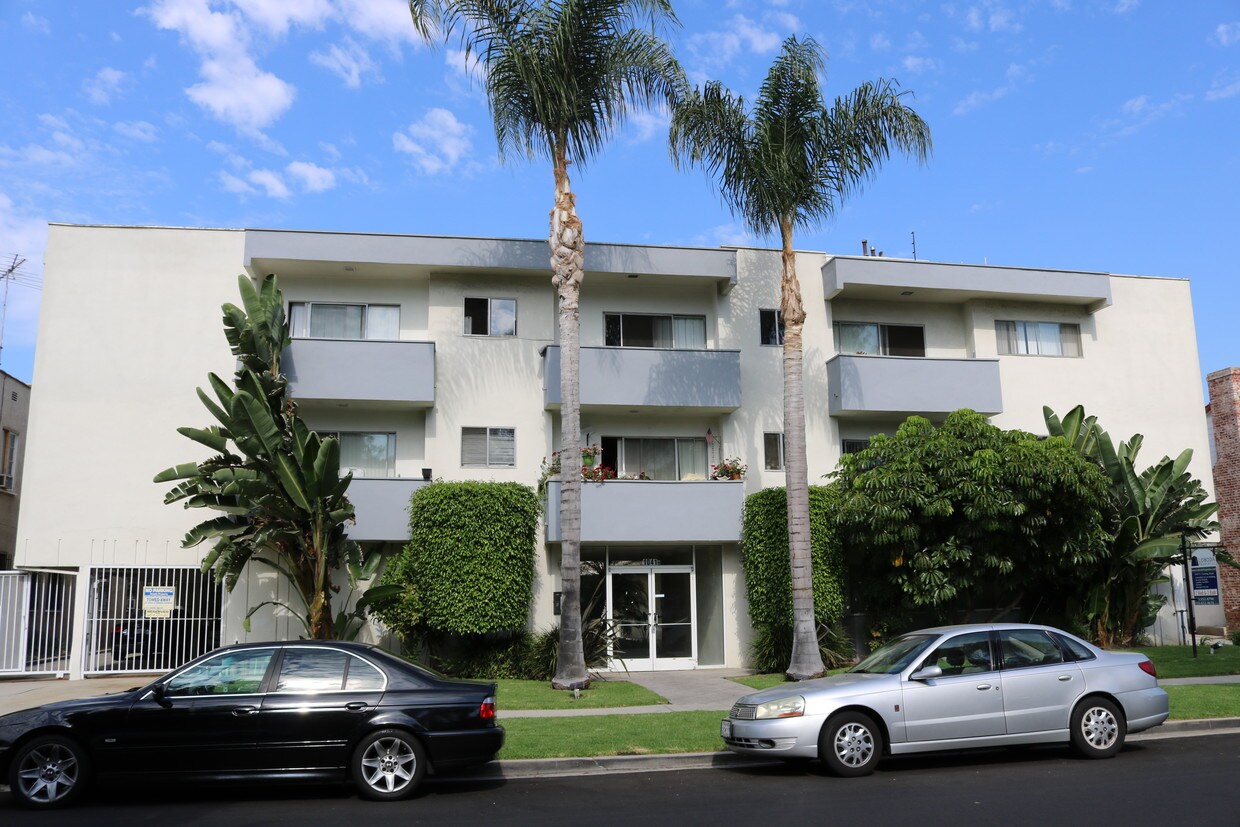 Foto principal - 1041 S Corning St