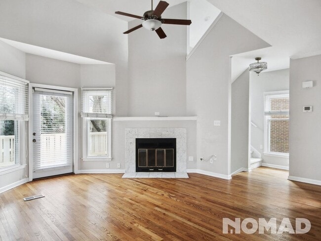 Foto del edificio - 2 Bedroom Townhome in Charlotte