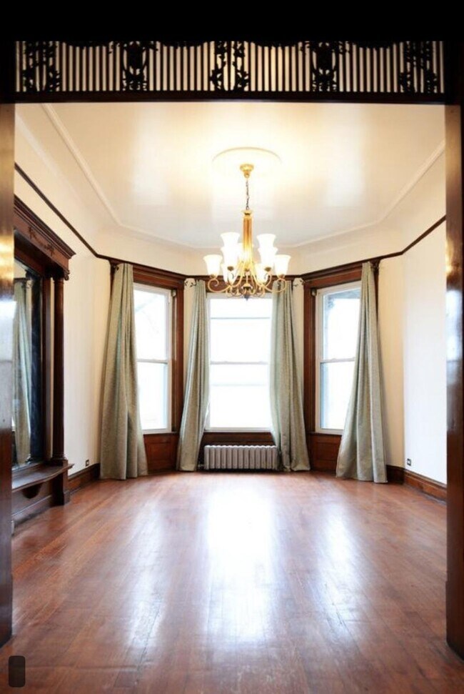 Foto del edificio - 4734 S Prairie Ave