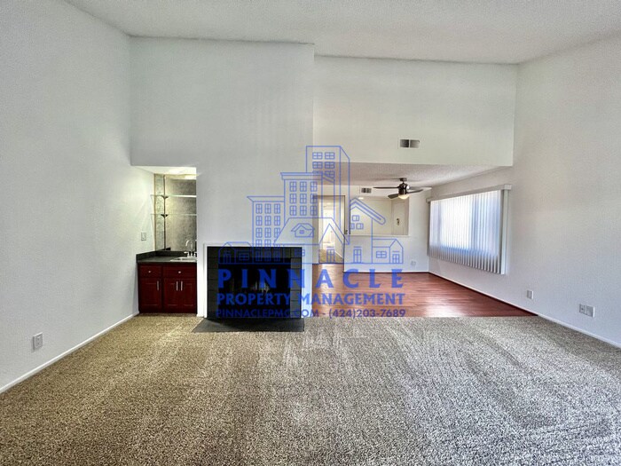 Primary Photo - 3 Bedroom Condo For Rent in Torrance