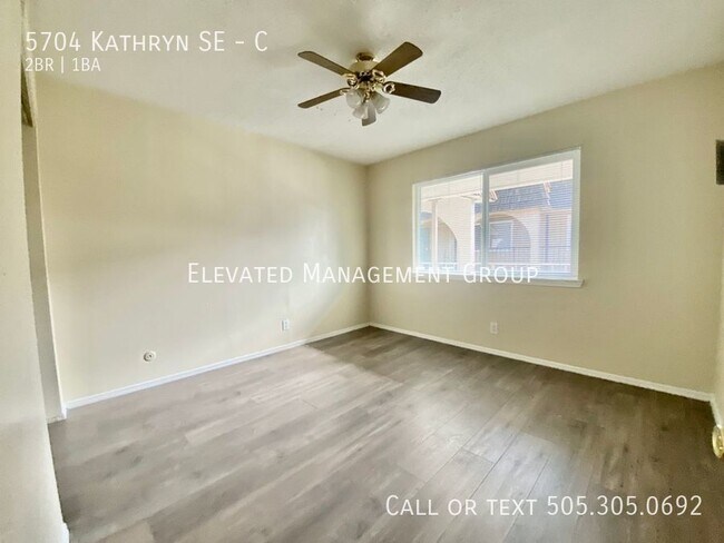 Building Photo - Beautiful 2-Bedroom, Upstairs Unit!