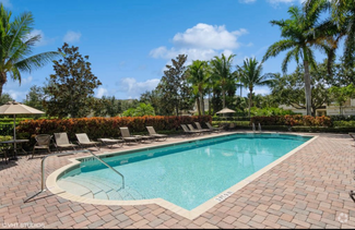 Building Photo - 3131 SE Lexington Lakes Dr