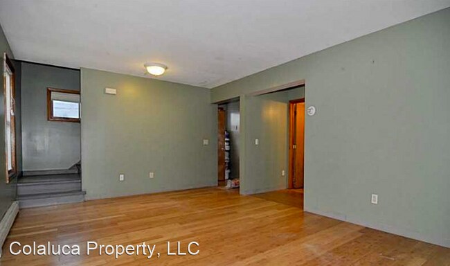 Building Photo - 4 br, 2 bath House - 84 Oakland Ave.