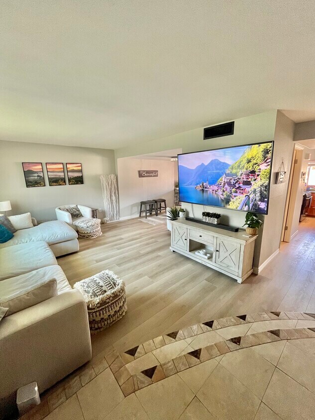 Foto principal - 4289 N Miller Rd