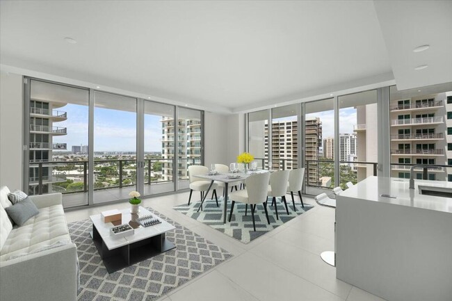 Building Photo - 3100 N Ocean Dr
