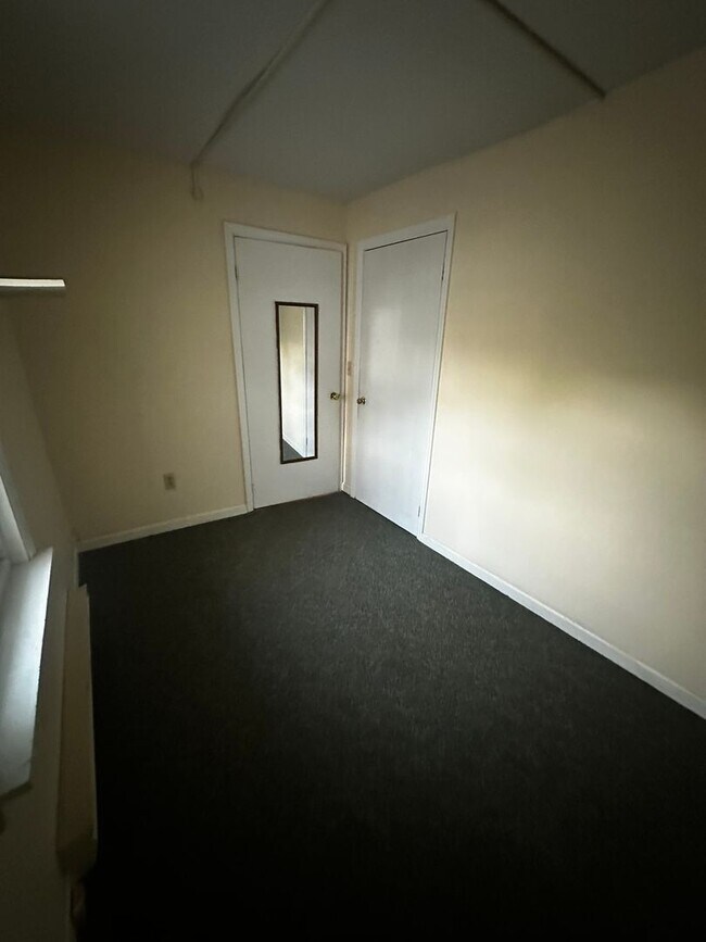 Foto del edificio - 207 S Union St