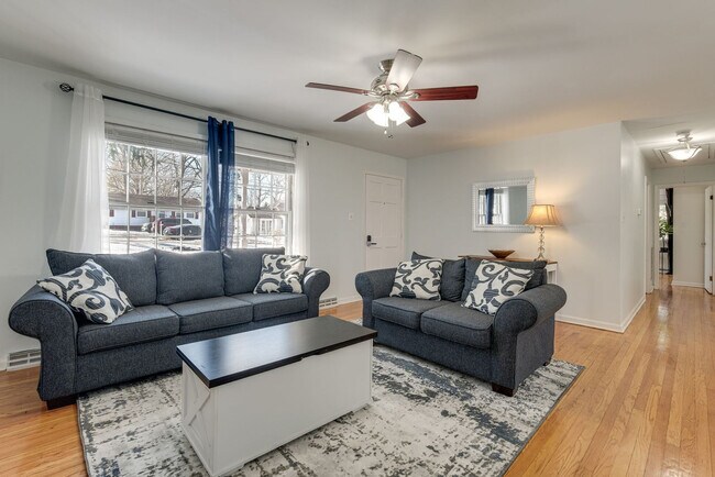 Foto del edificio - 6513 Wentworth St