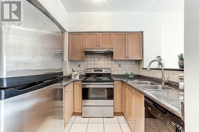 Building Photo - 21 St Moritz Way