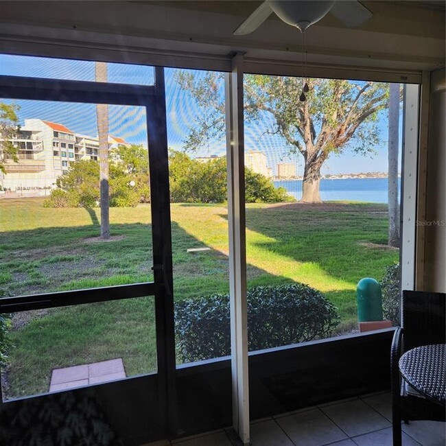 Building Photo - 6104 Palma Del Mar Blvd S