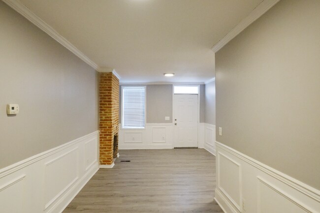 Foto del edificio - 102 S Carrollton Ave