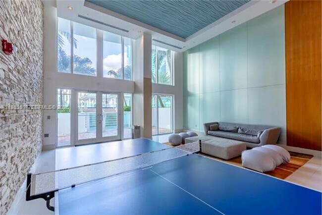 Foto del edificio - 41 SE 5th St