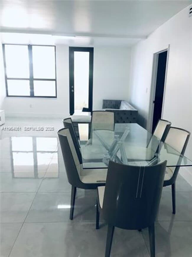 Building Photo - 10185 Collins Ave