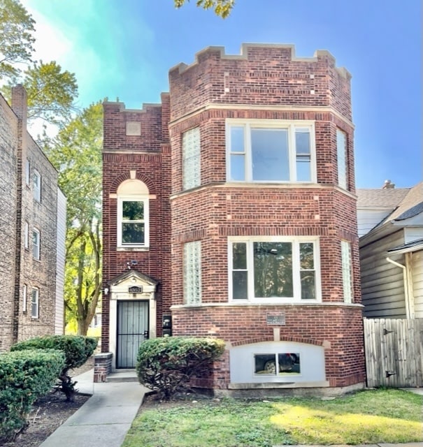 Primary Photo - 8352 S Peoria St