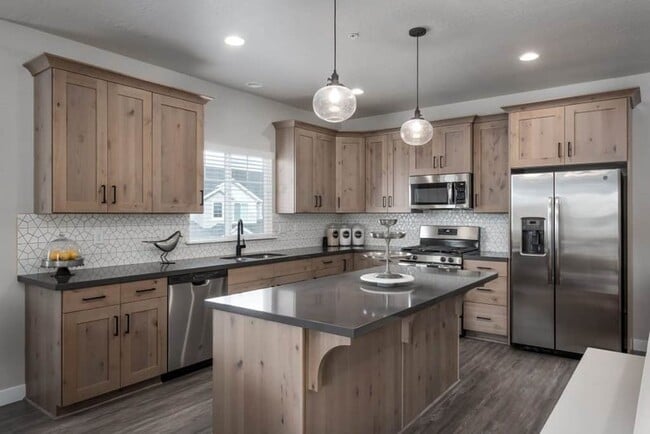 Photo - 4218 Frontier Park Ct (Riverton, UT) Townhome