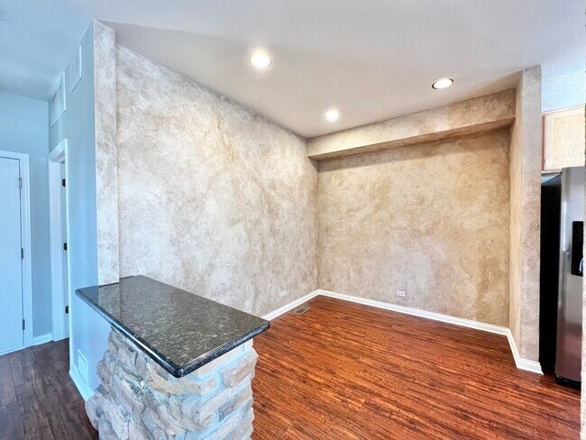 Foto del edificio - 2936 Kentshire Cir