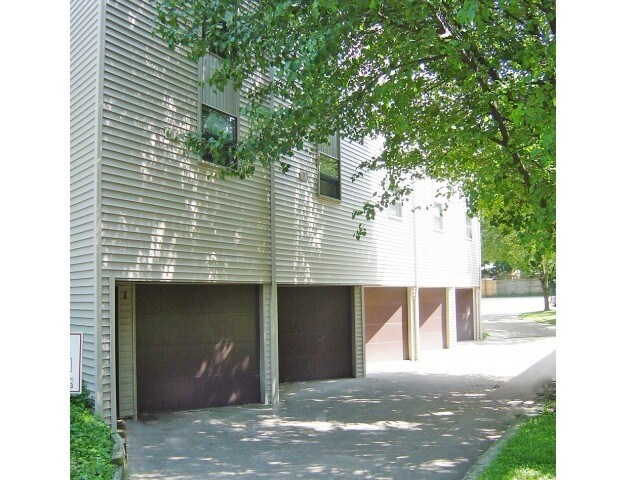 Primary Photo - Clark Street House