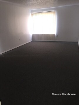 Building Photo - 2201 W Modelle Ave
