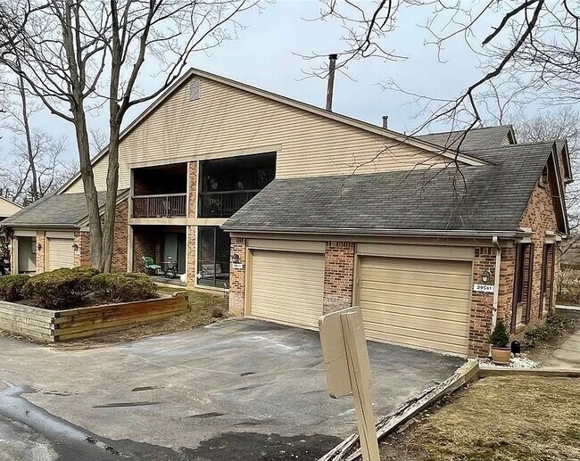 Building Photo - 29561 Pine Ridge Cir