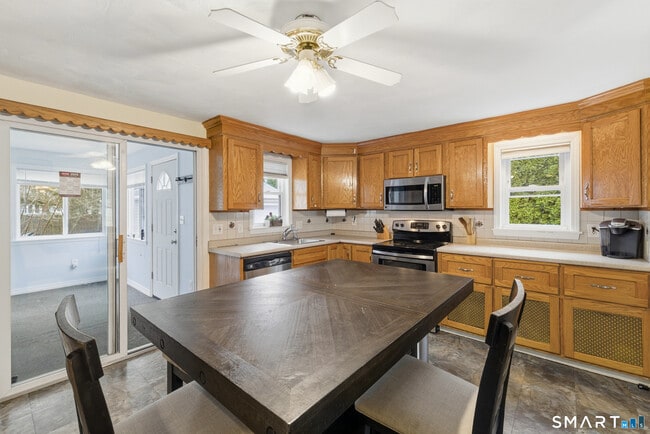 Foto del edificio - 56 Westgate St