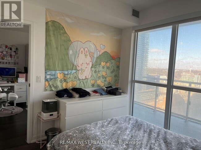 Building Photo - 89 Dunfield Ave