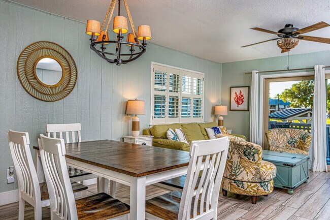 Building Photo - 1902 Bayhouse Dr