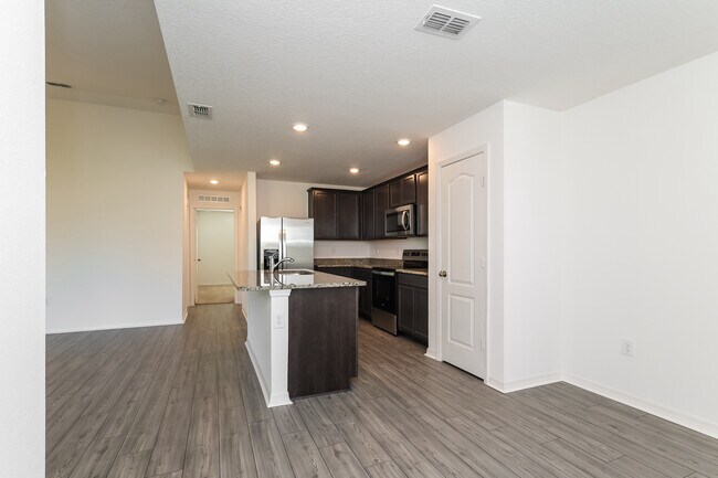 Building Photo - 433 Rio Grande Pl, Kissimmee, FL