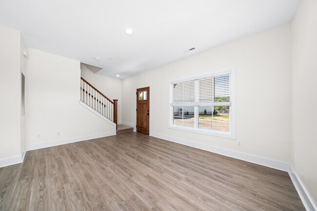Foto del edificio - 1424 Spring Pointe Ln