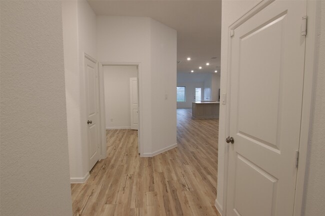 Foto del edificio - 2511 Chestnut Oak Cir