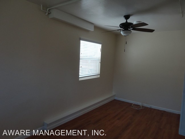 Foto del edificio - 4284 Third Ave