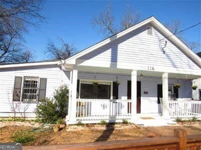 Primary Photo - 116 Vanira Ave SE