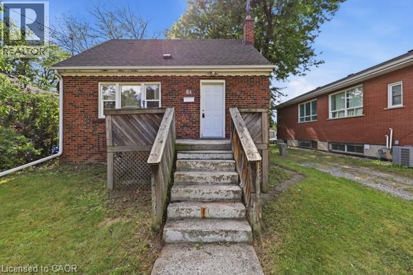 Building Photo - 84 Ewen Rd