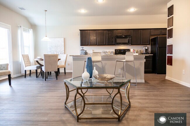 Foto del edificio - 135 Creek Meadow Dr