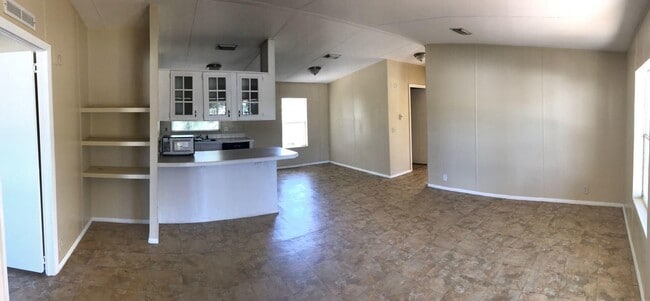 Foto del edificio - 11841 Atlantic Cir