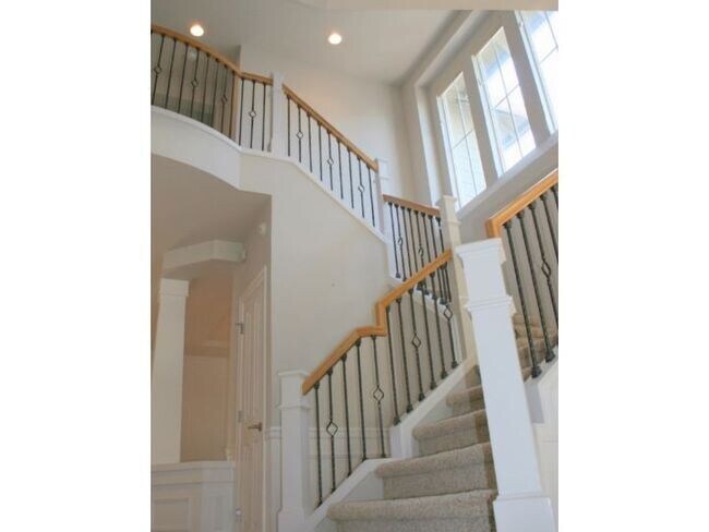 Building Photo - Price Reduced! -Luxurious Tamarack Ridge Home
