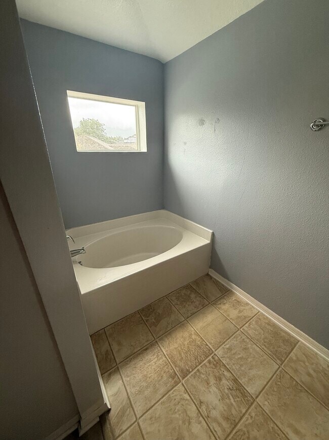 Foto del edificio - 398 Pine Shadow Ln