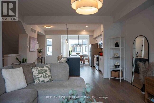 Photo du bâtiment - 350-350 River Rd